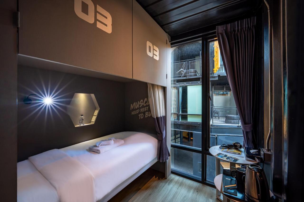 Hotel Hivetel à Chalong Extérieur photo