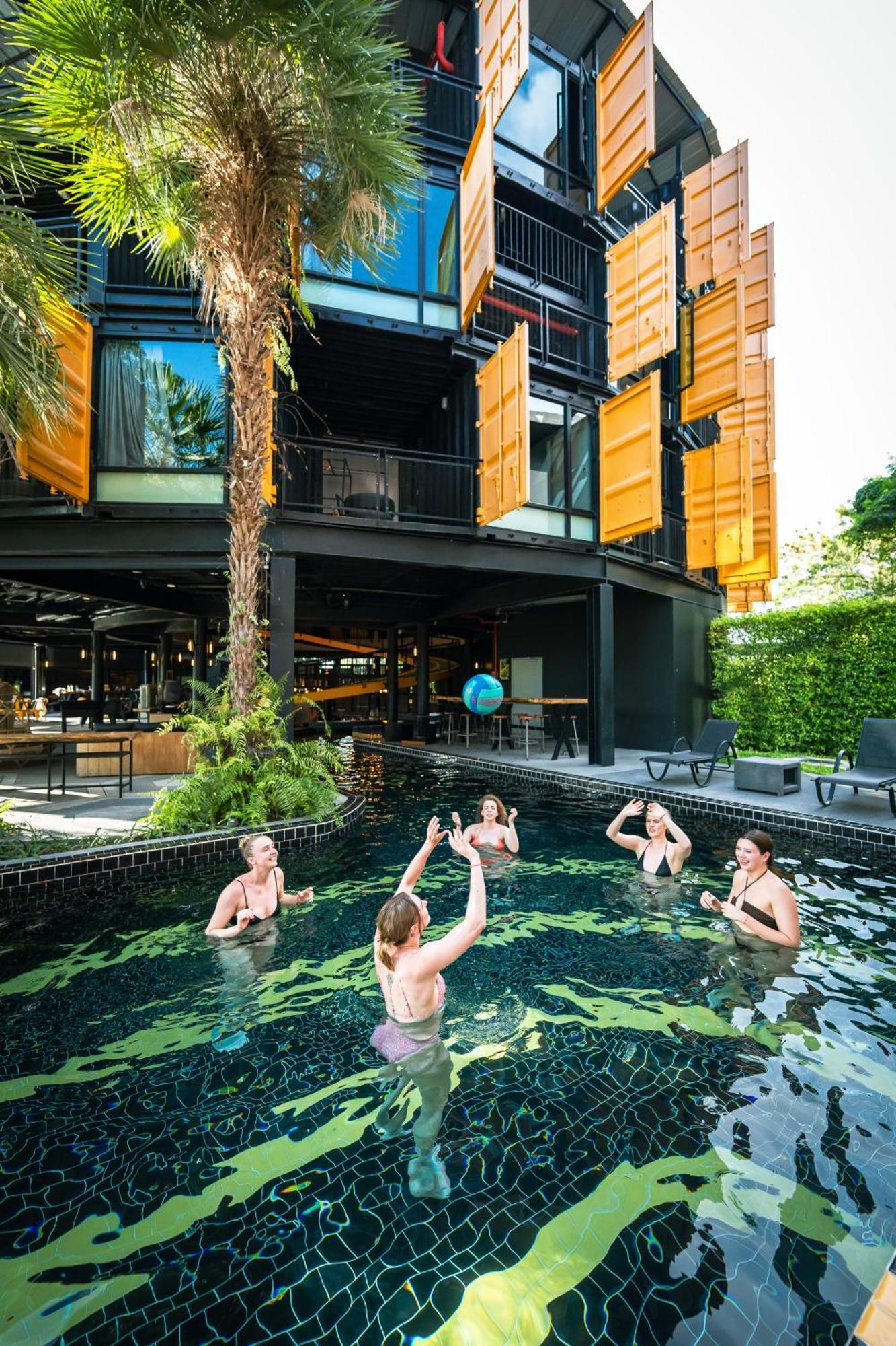 Hotel Hivetel à Chalong Extérieur photo